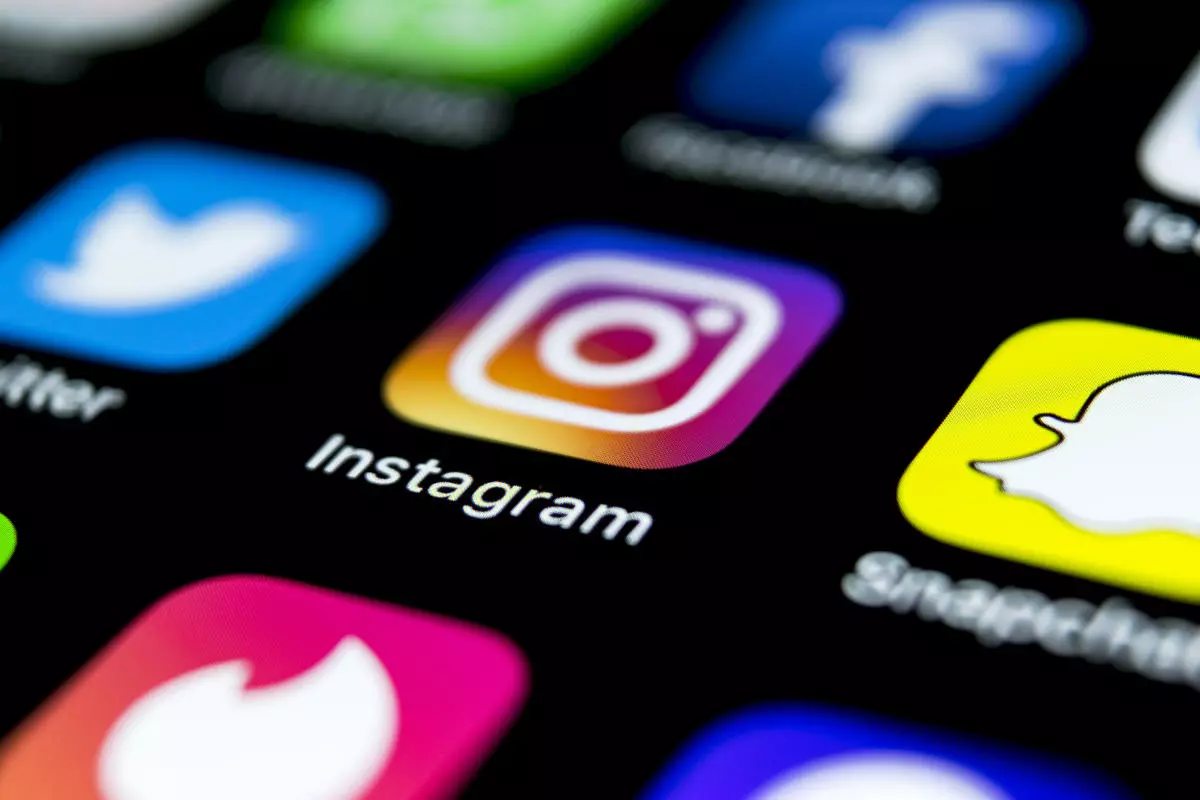 Instagram, Facebook e WhatsApp ficam instáveis nesta sexta-feira