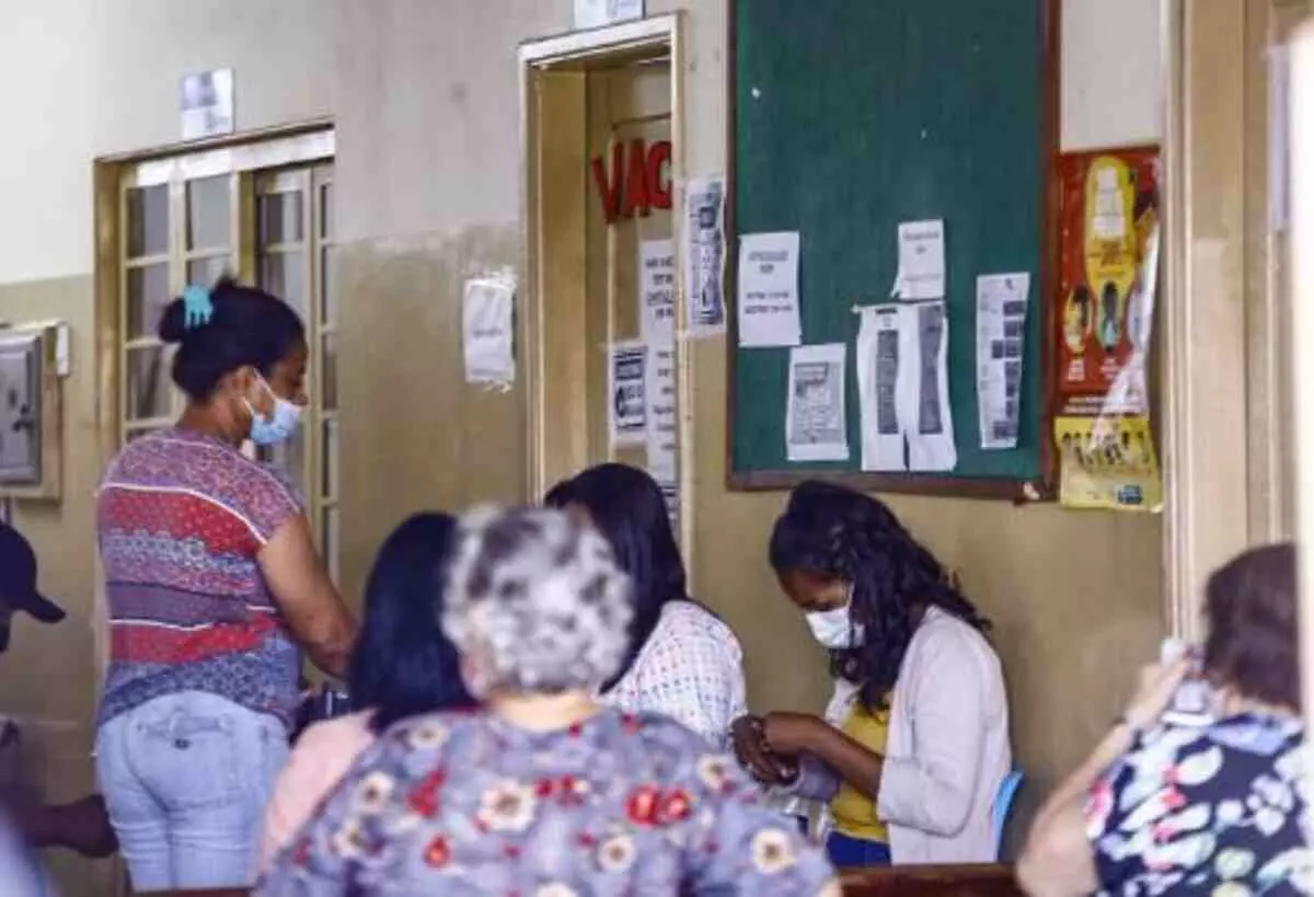 Brasil registra 5.197 novos casos e 11 mortes por covid em 24 horas