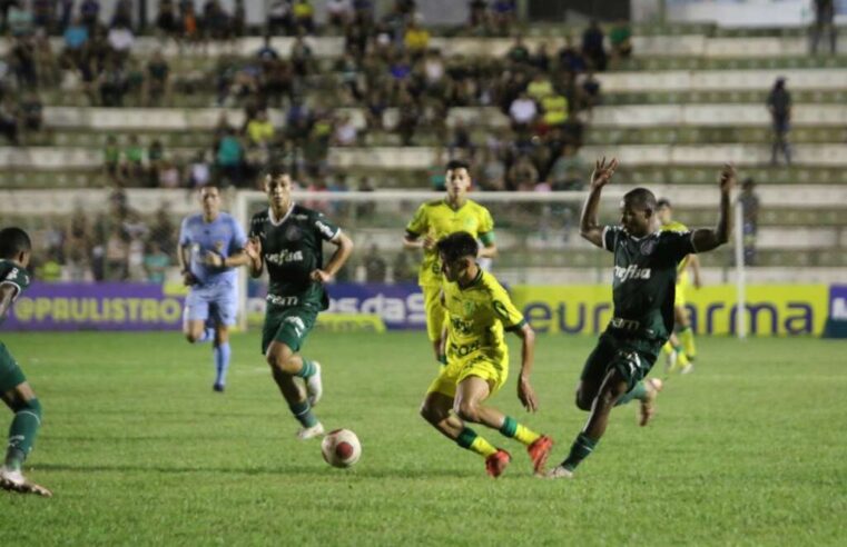 Palmeiras arrasa Mirassol no primeiro tempo e avança às quartas da Copa São Paulo