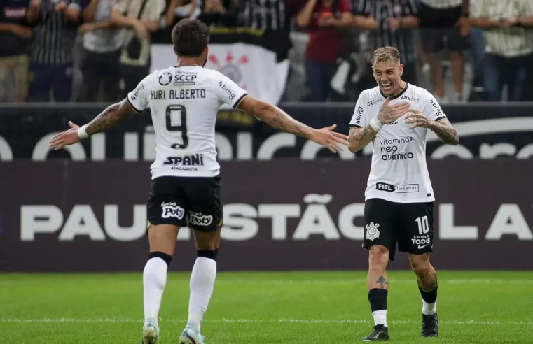 Corinthians faz 3 a 0 no Água Santa e conquista primeira vitória no Paulistão