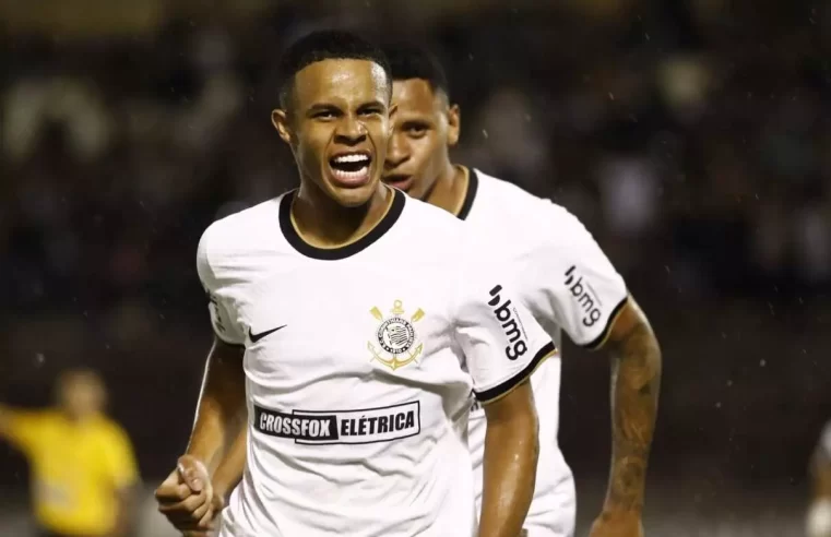 Corinthians deslancha no segundo tempo e goleia na estreia da Copinha