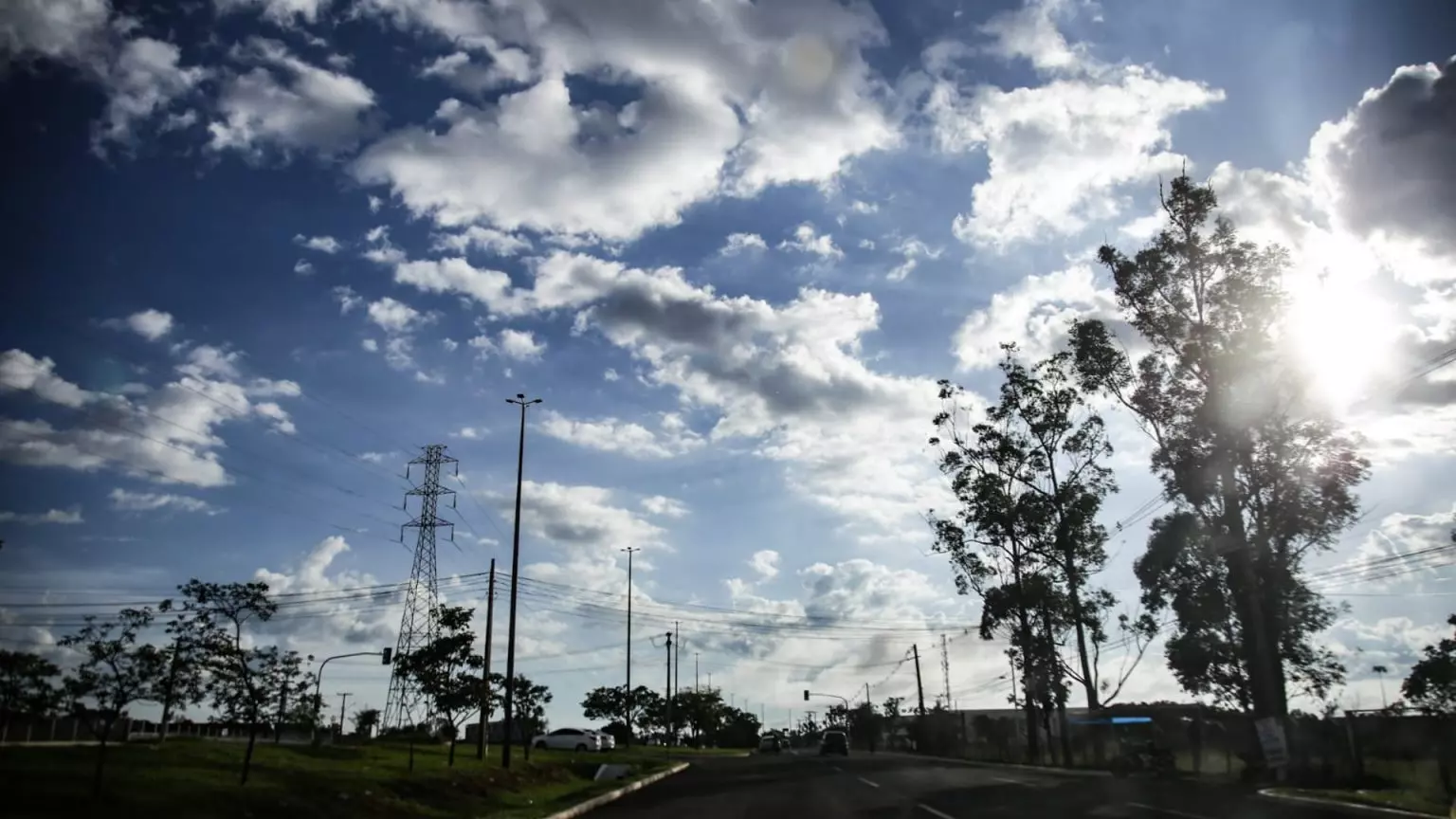 MS continua com tempo instável de sol e chuvas rápidas nesta quinta-feira