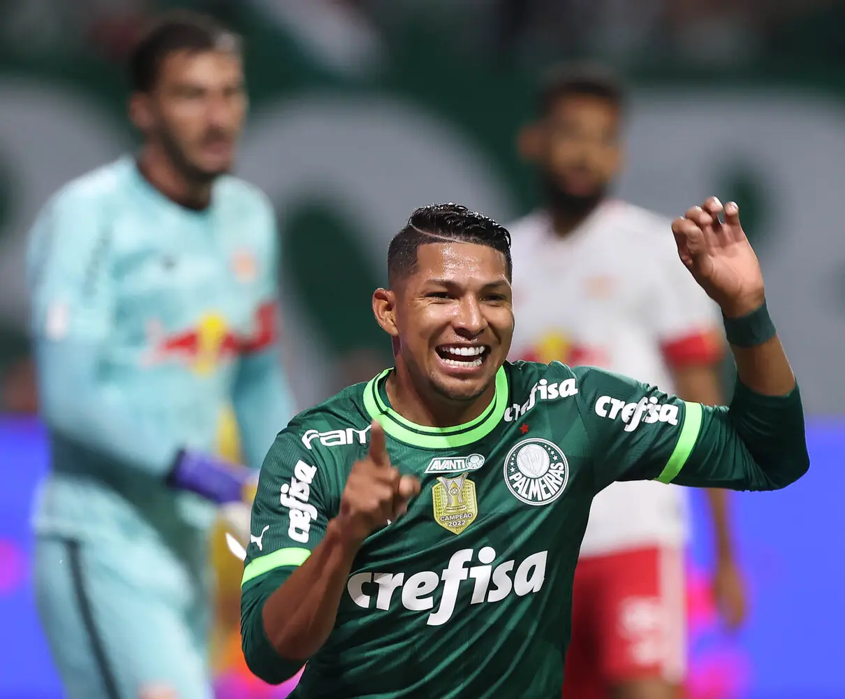 Palmeiras ganha do Red Bull Bragantino e mantém liderança geral do Paulistão