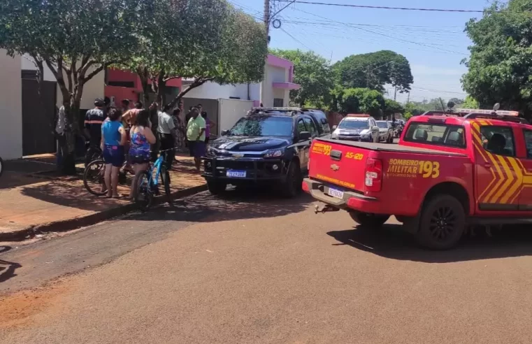 Homem mata mulher a tiros na frente do filho e comete suicídio