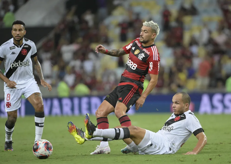 Confira os resultados de ontem e os jogos de hoje do Campeonato Carioca -  Geral - Cassilândia Notícias