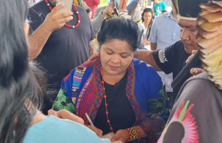 Ministra diz que vai avançar com processos de demarcação de terras indígenas em MS