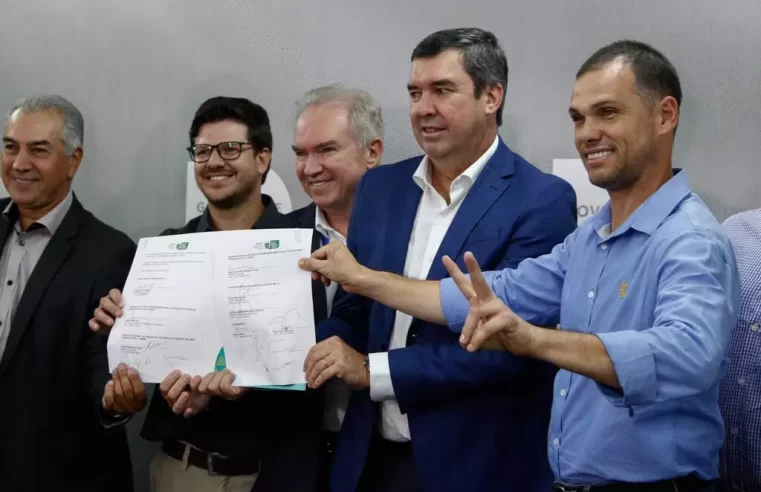 Governo assina entrega de 3 rodovias a grupo privado