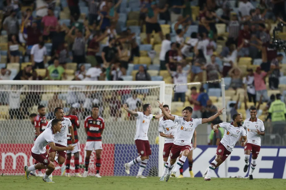 Fla-Flu, que volta a decidir o Carioca, tem sido marcado por ‘nocaute’ tricolor no fim