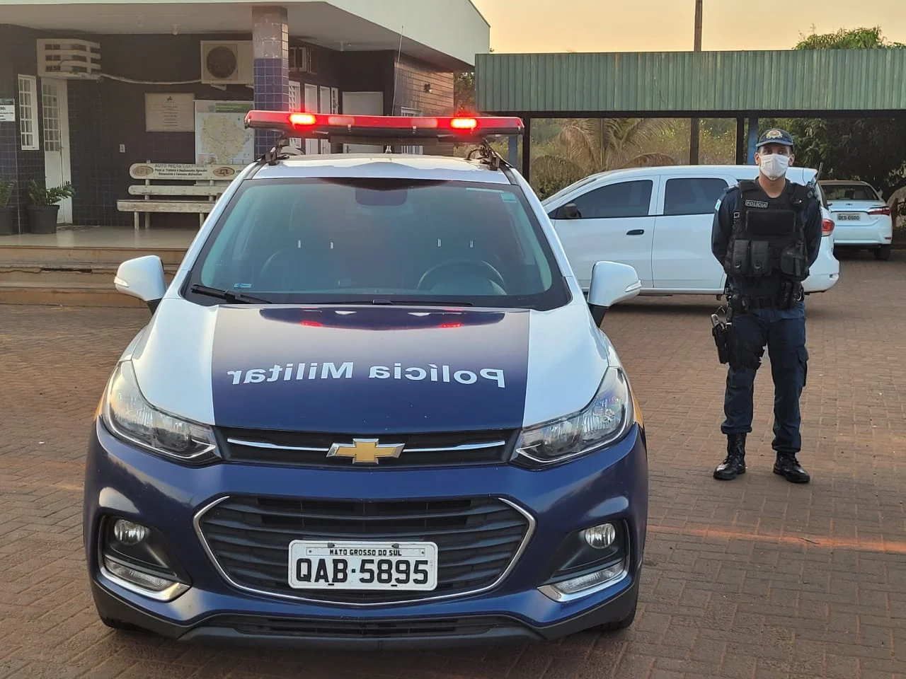 Polícia Militar prende homem por embriaguez ao volante, após envolvimento em acidente de trânsito em Cassilândia