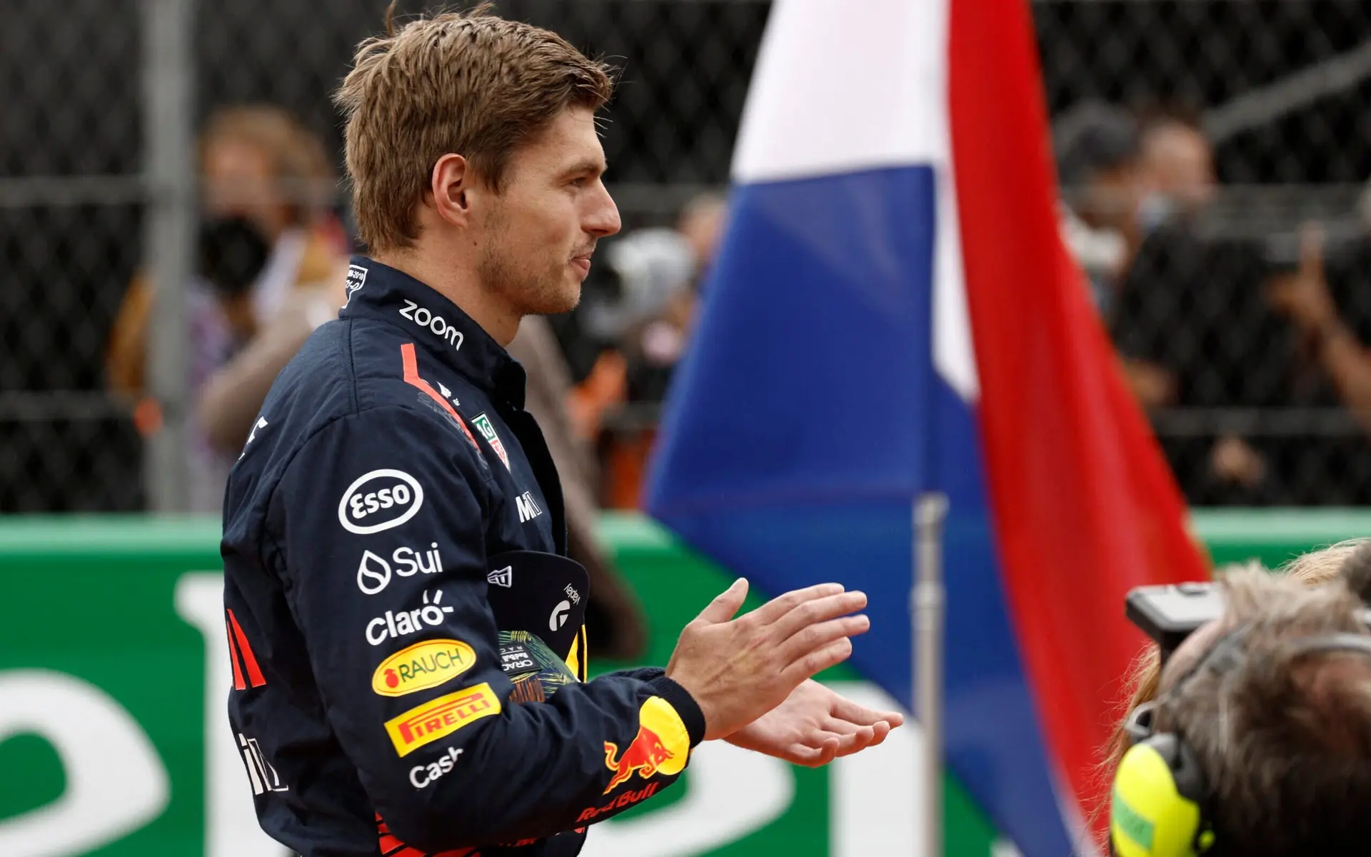 F1: com final caótico, Verstappen vence o GP da Holanda e iguala recorde histórico de Vettel