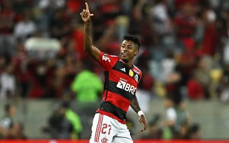 Palmeiras pode ter novidade sobre Bruno Henrique após a Copa do Brasil