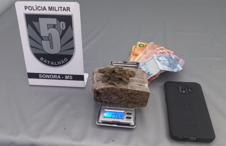 Polícia Militar Prende Homem por Tráfico de Drogas